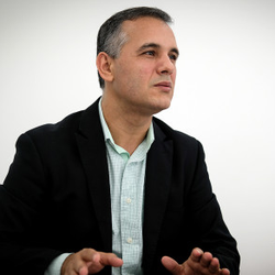 Elliton de Oliveira